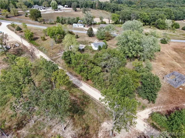 $80,000 | 27 Russell Loop, Brumley, MO 65017