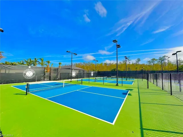 $750,000 | 20885 Thistle Leaf Lane, Estero, FL 33928