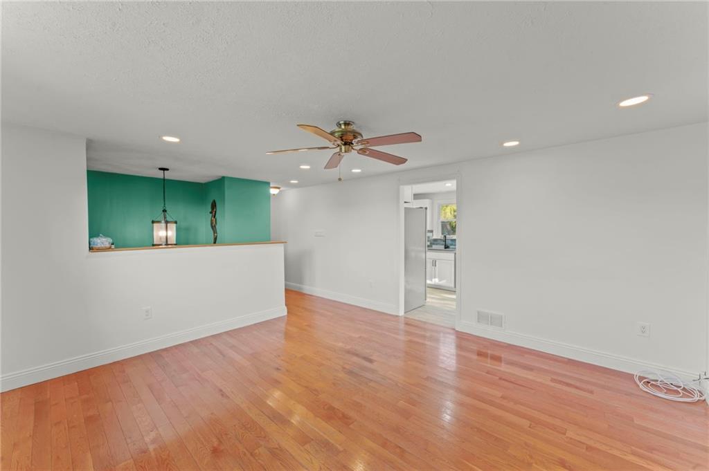 1022 McGovern Road Houston, PA 15342 - Photo 11 of 29 Gallery Image 11