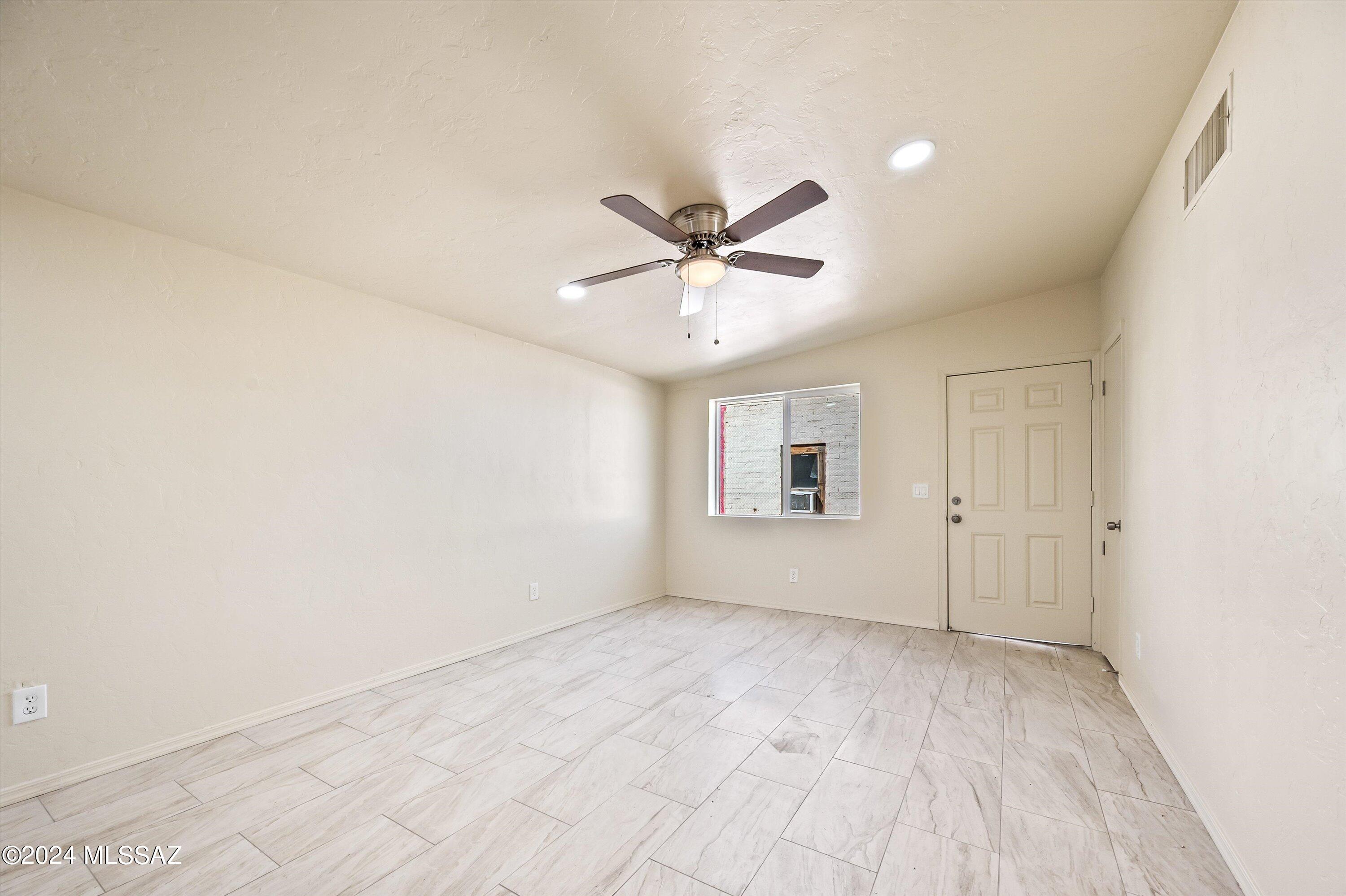 421 East Yavapai Road Tucson, AZ 85705 - Photo 19 of 27