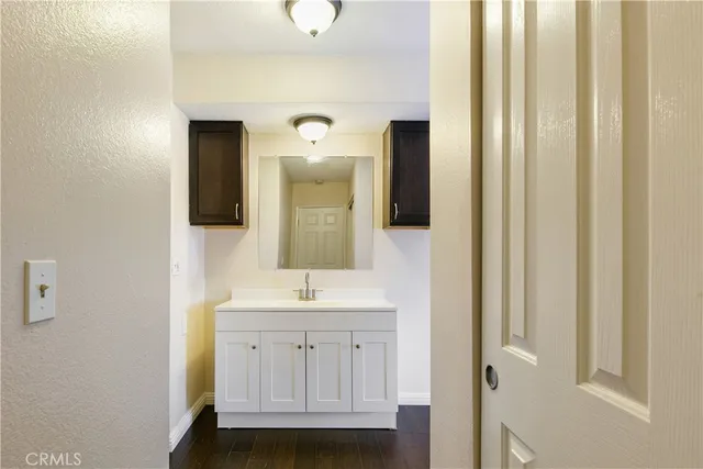 $649,000 | 1517 East Garfield Avenue, Unit 53, Glendale, CA 91205