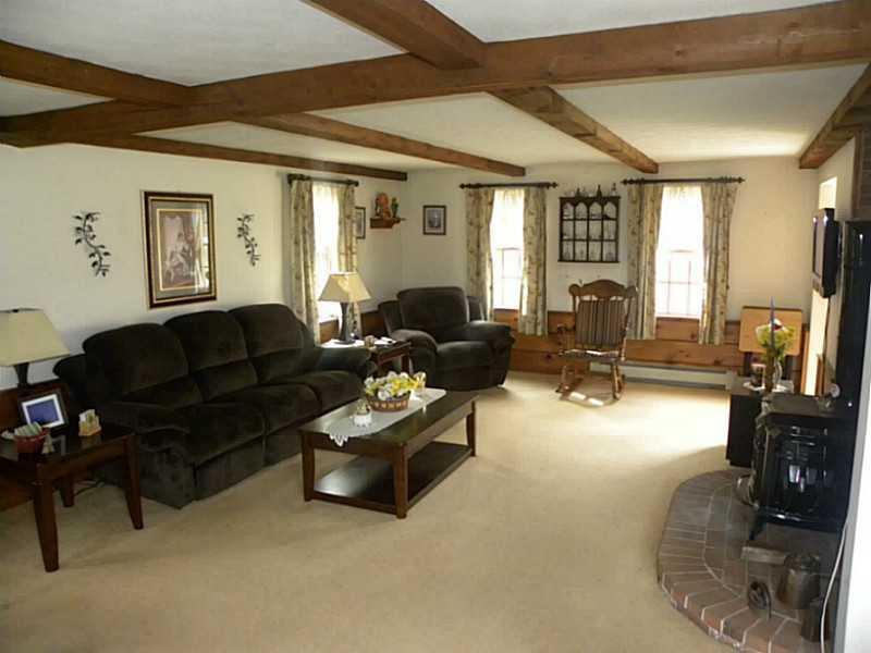 161 Gore Road Alfred, ME 04002 - Photo 8 of 35 Den/Family/Great Room.