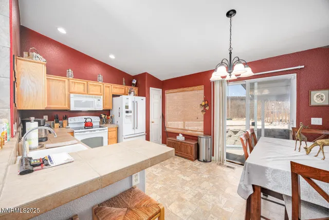 $364,900 | 400 Fort Sutter Boulevard, Fernley, NV 89408