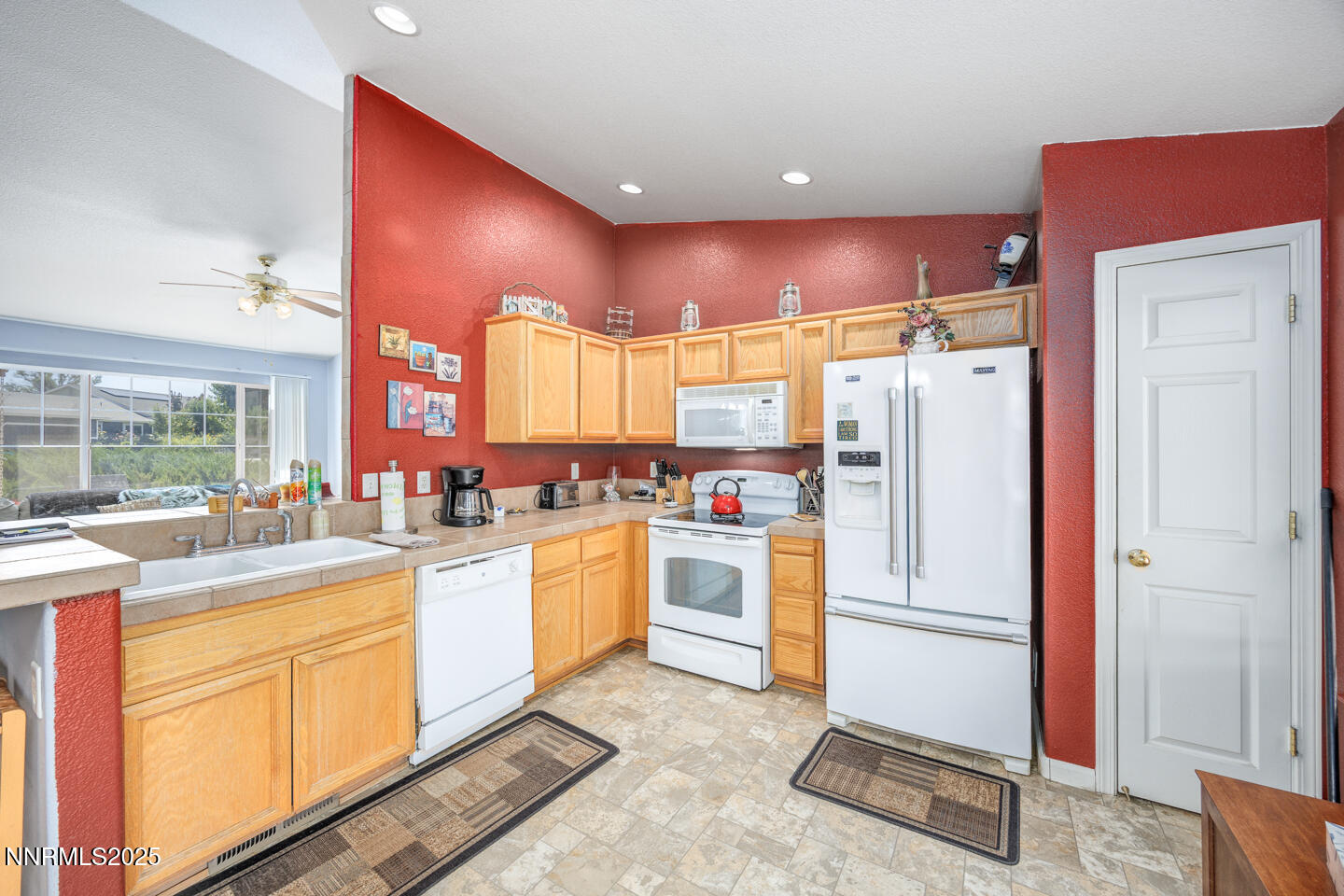 400 Fort Sutter Boulevard Fernley, NV 89408 - Photo 6 of 20 6