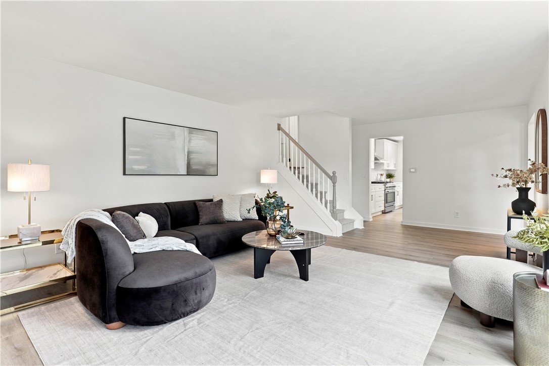 1747 Scribner Road Penfield, NY 14625 - Photo 11 of 48 Gallery Image 11