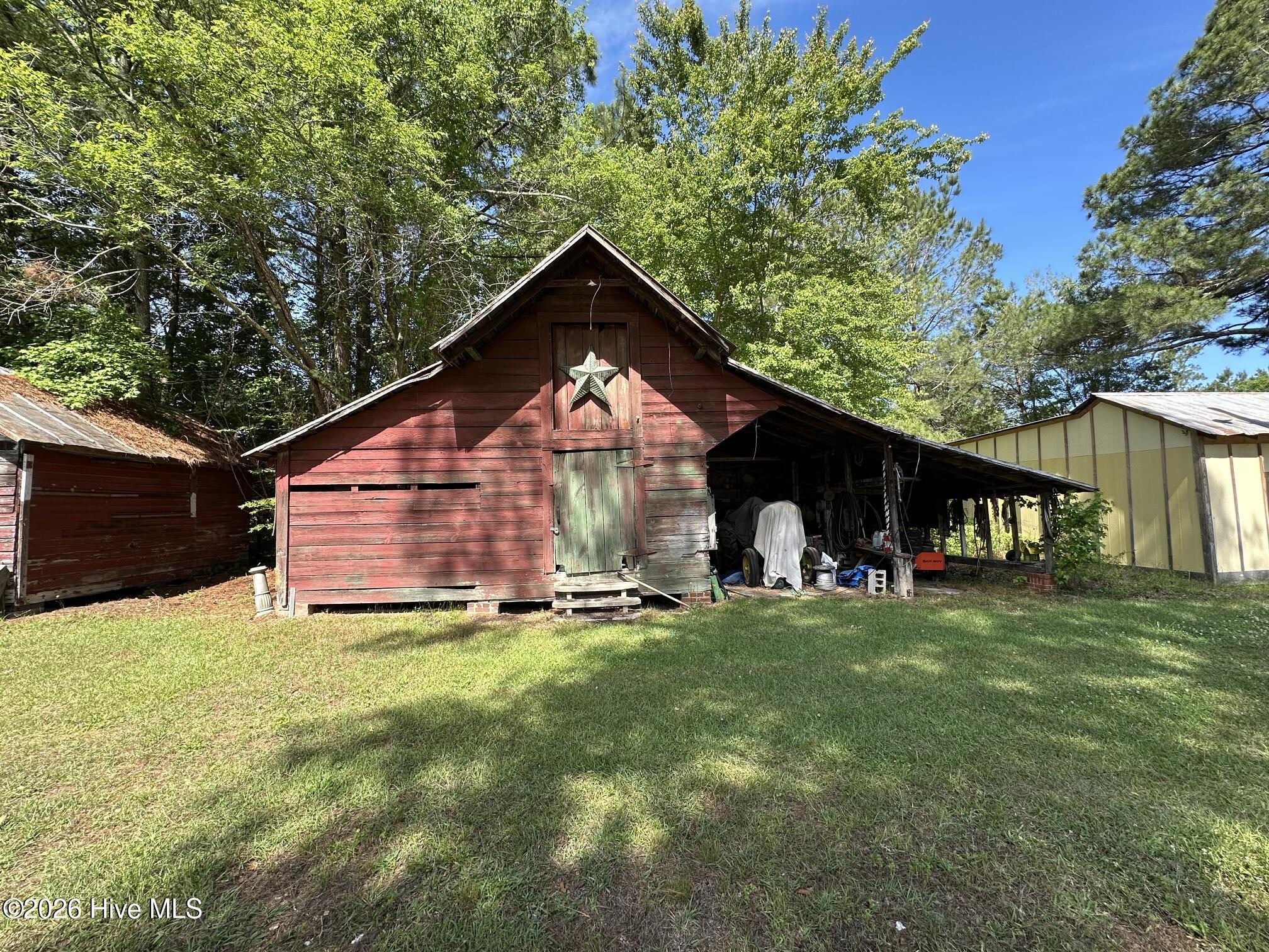 17060 St Johns Church Road Laurel Hill, NC 28351 - Photo 22 of 62 IMG_2250