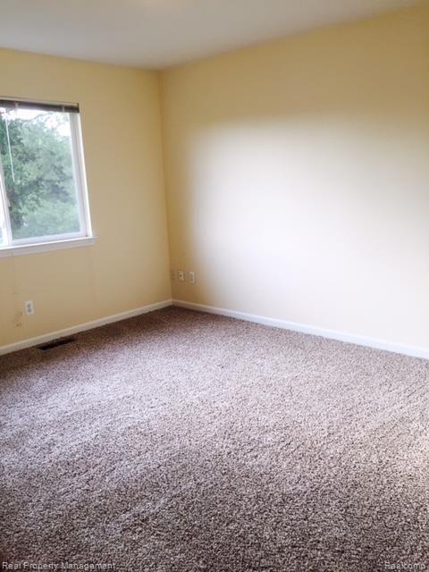 501 Utah Road Rochester Hills, MI 48307 - Photo 24 of 28
