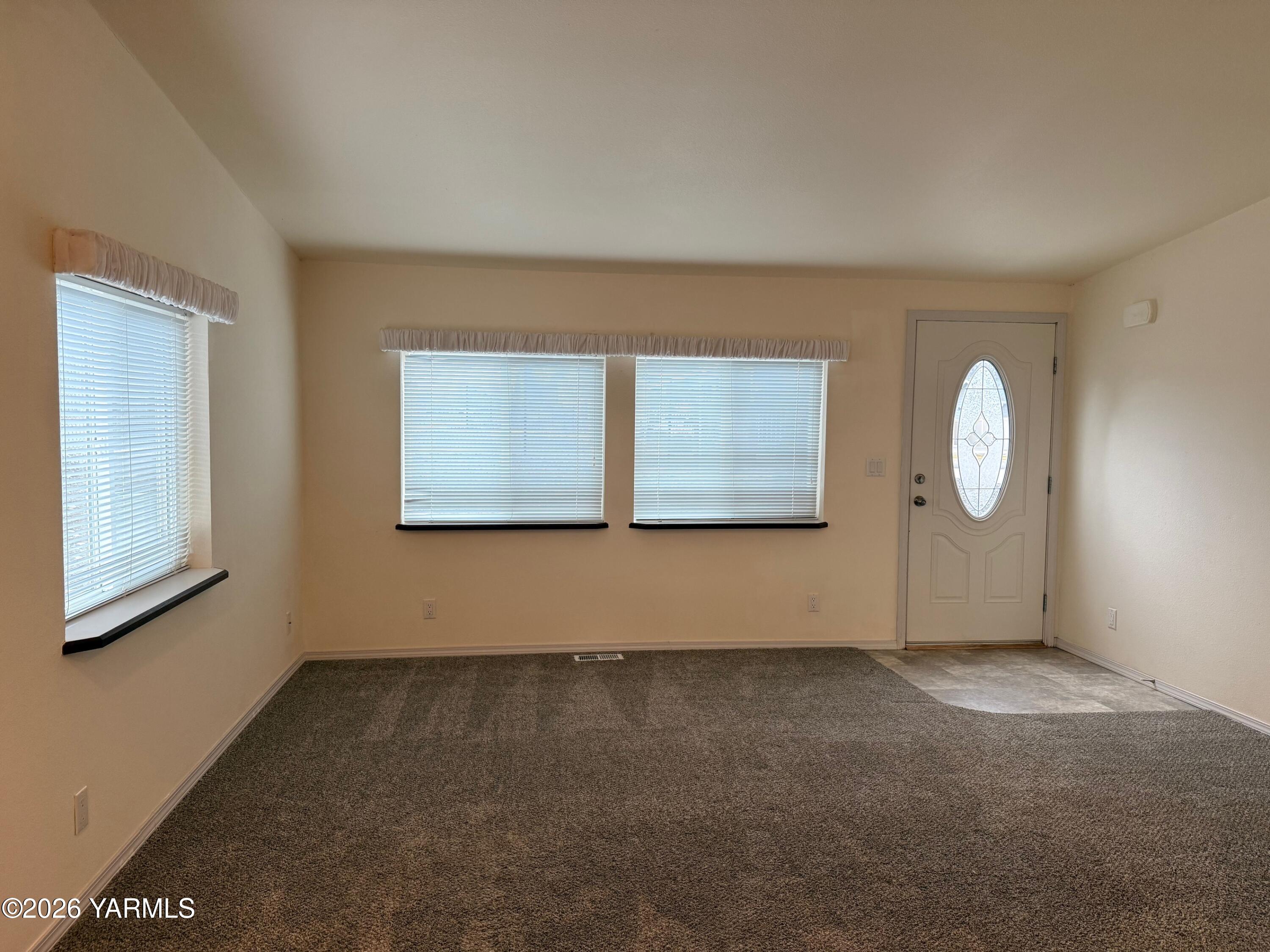 3701 Gun Club Road, Unit 152 Yakima, WA 98901 - Photo 5 of 14 IMG_1338