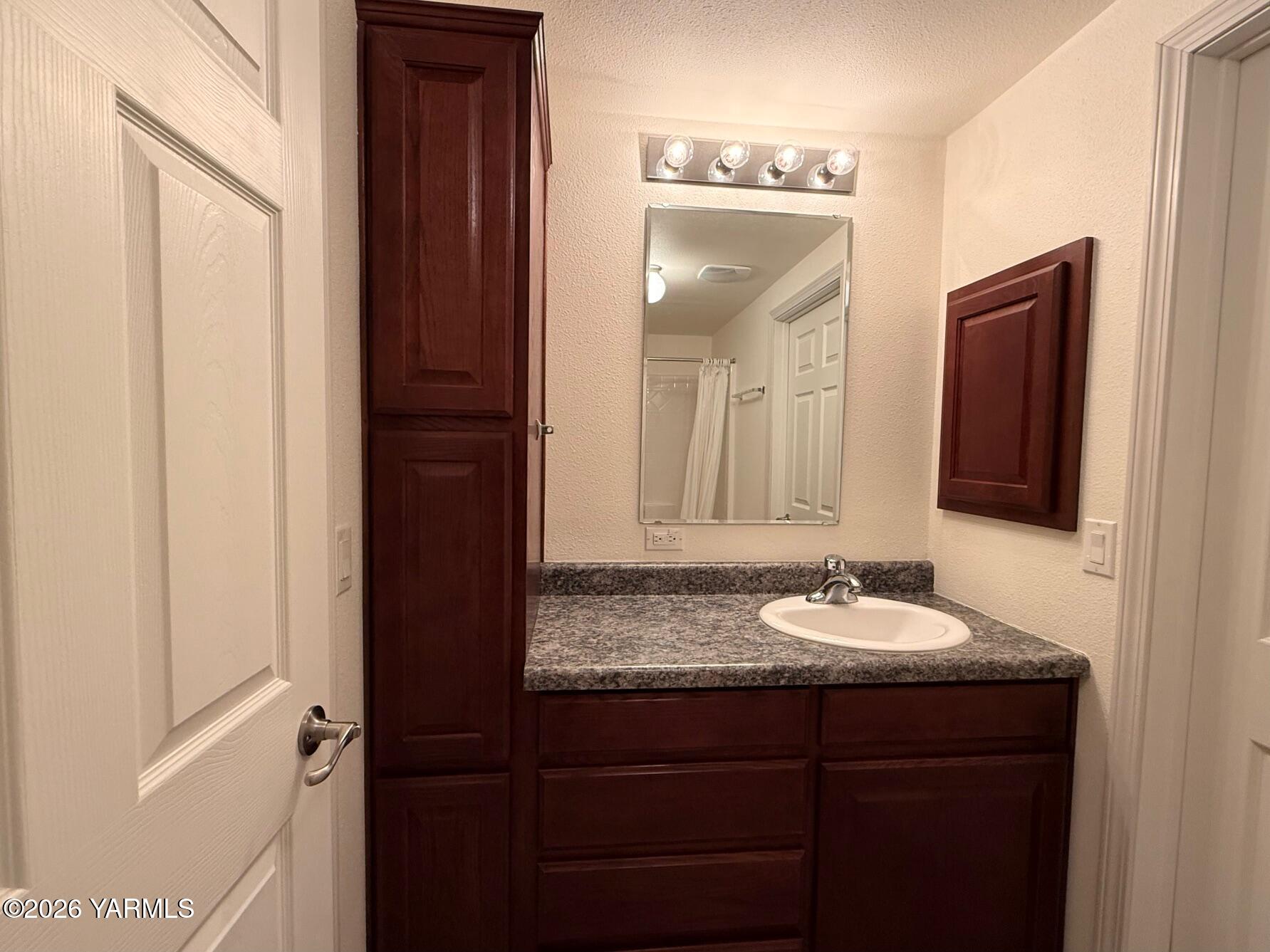 3701 Gun Club Road, Unit 152 Yakima, WA 98901 - Photo 9 of 14 IMG_1342