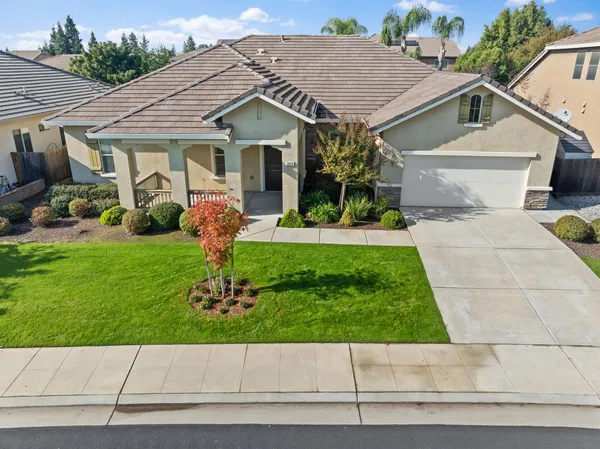 $620,000 | 2914 Blackwood Avenue, Clovis, CA 93619