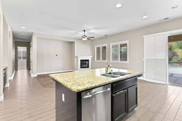 $620,000 | 2914 Blackwood Avenue, Clovis, CA 93619