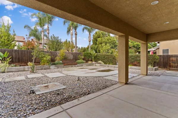 $620,000 | 2914 Blackwood Avenue, Clovis, CA 93619