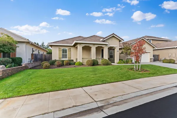 $620,000 | 2914 Blackwood Avenue, Clovis, CA 93619