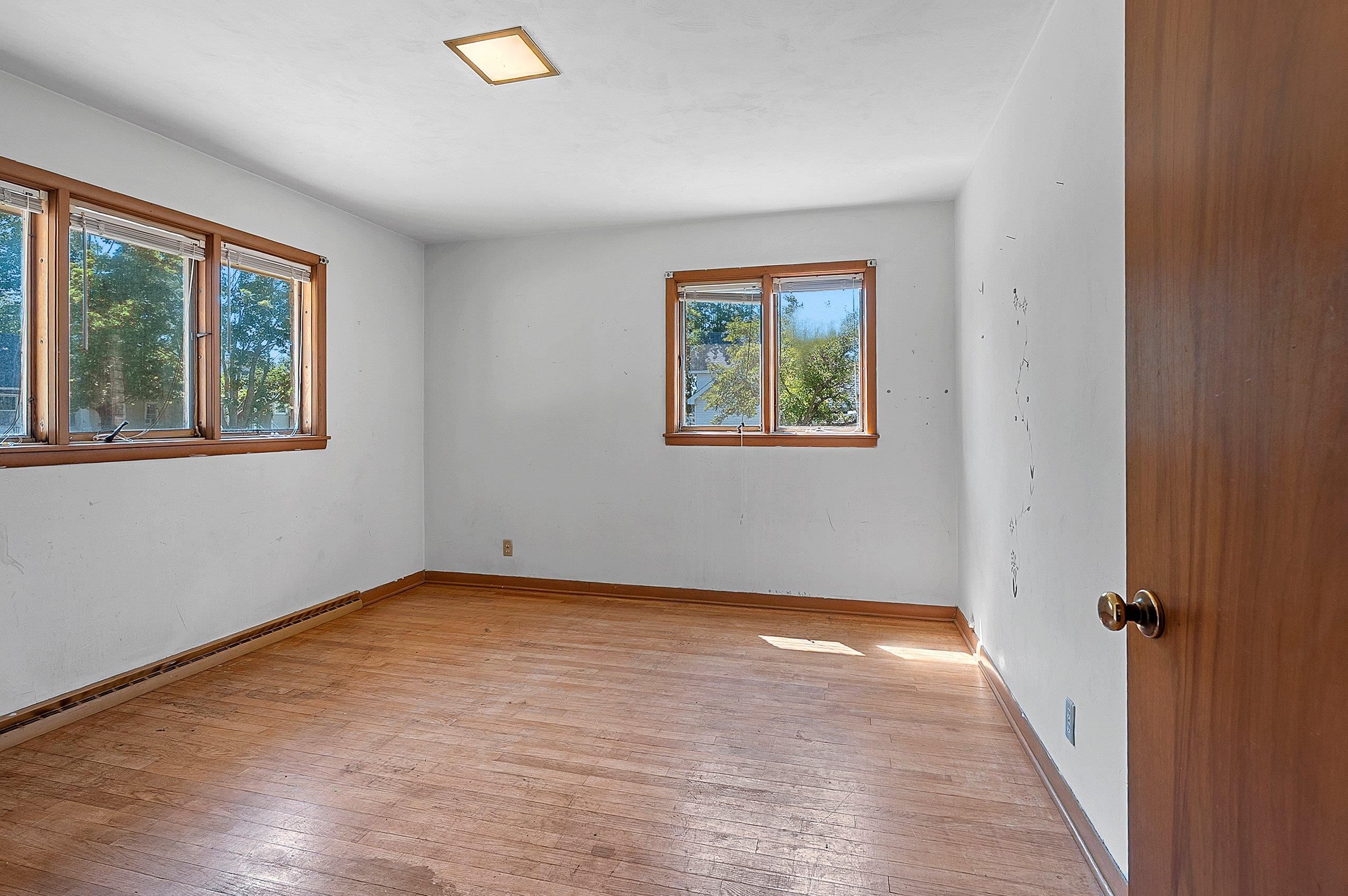 357 Jefferson Street Oconto, WI 54153 - Photo 25 of 62