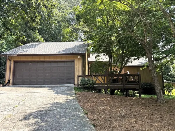 $2,750 | 1302 Colony Drive, Marietta, GA 30068