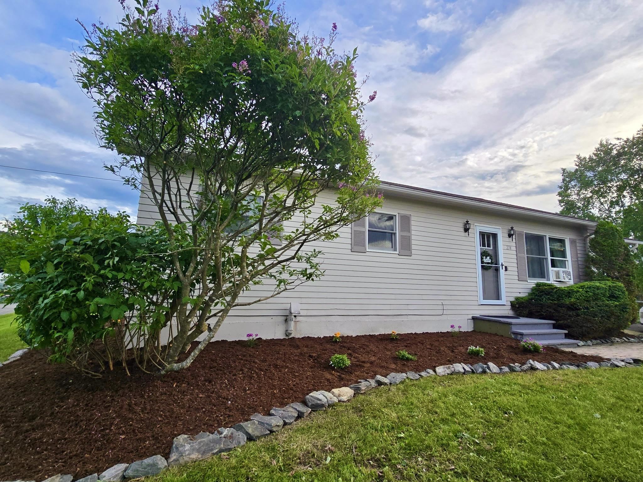 274 Scottsdale Road Newport, VT 05855 - Photo 3 of 31