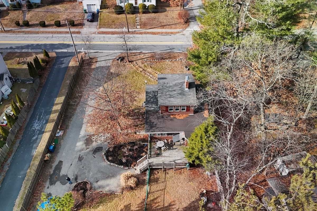 151 Bridle Road Billerica, MA 01821 - Photo 29 of 31 Gallery Image 29
