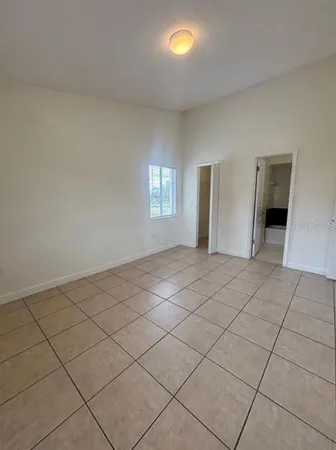 $1,350 | 5232 Via Hacienda Circle, Unit 219, Orlando, FL 32839
