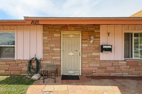 $420,000 | 1818 North 21st Place, Phoenix, AZ 85006