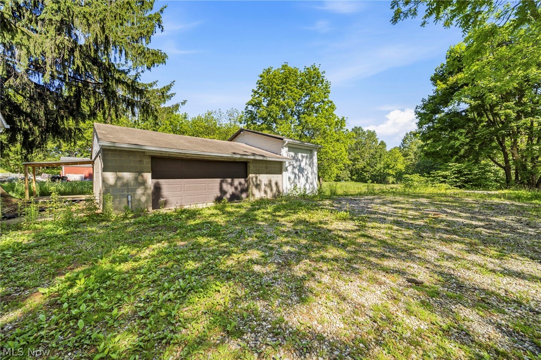 4469 Edson Road Kent, OH 44240 - Photo 5 of 33