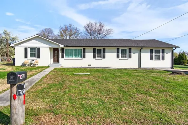 $299,000 | 612 Dry Creek Road, Smithville, TN 37166