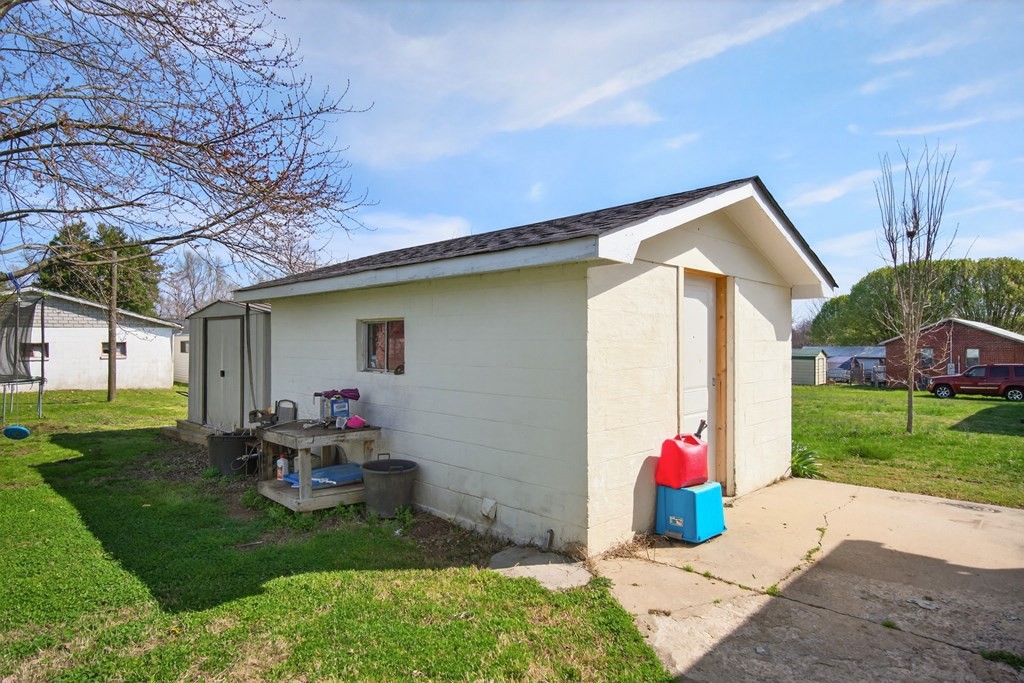 612 Dry Creek Road Smithville, TN 37166 - Photo 23 of 23