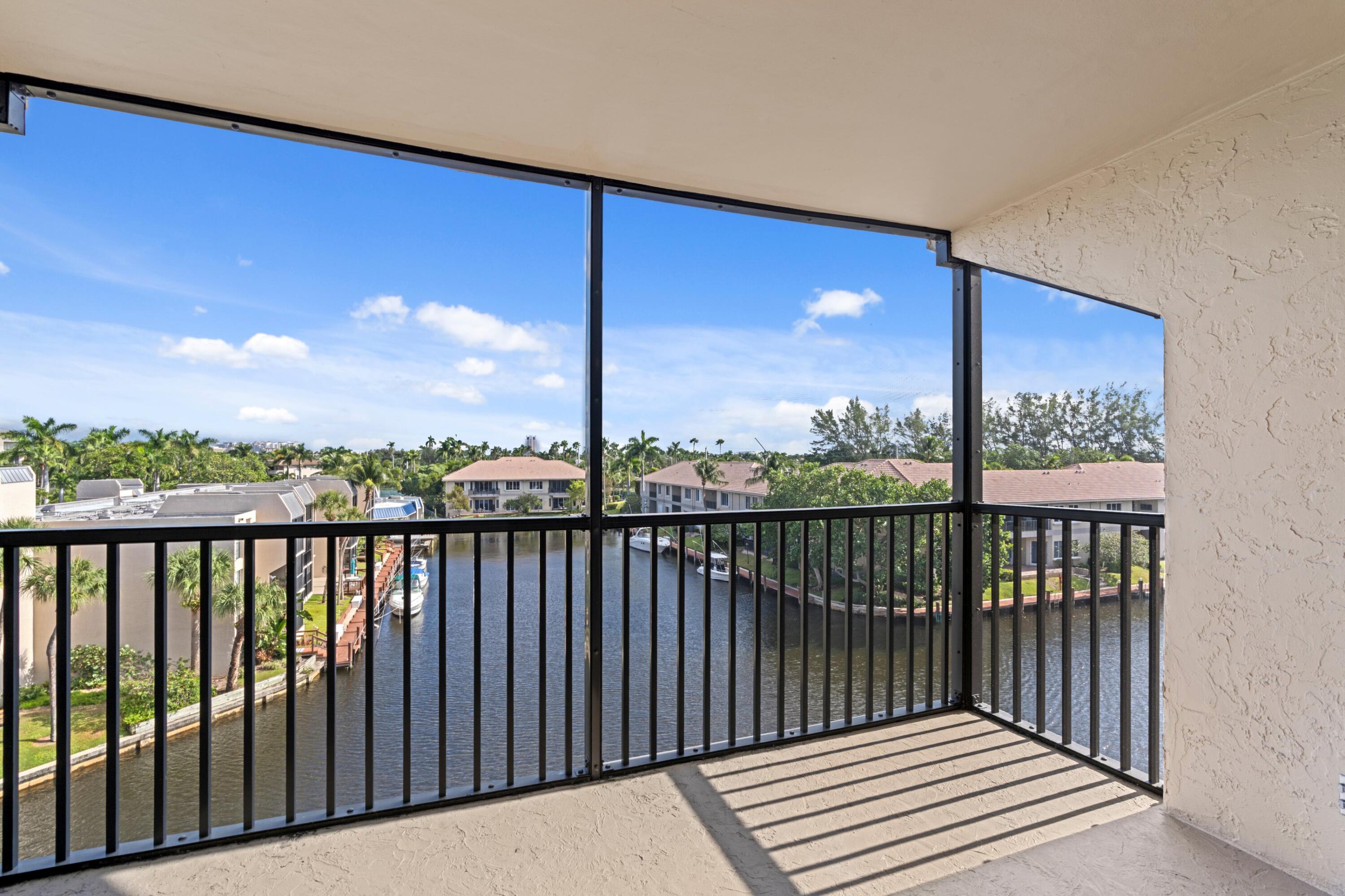 6 Royal Palm Way, Unit 509 Boca Raton, FL 33432 - Photo 8 of 20 DSC02718-SMALL