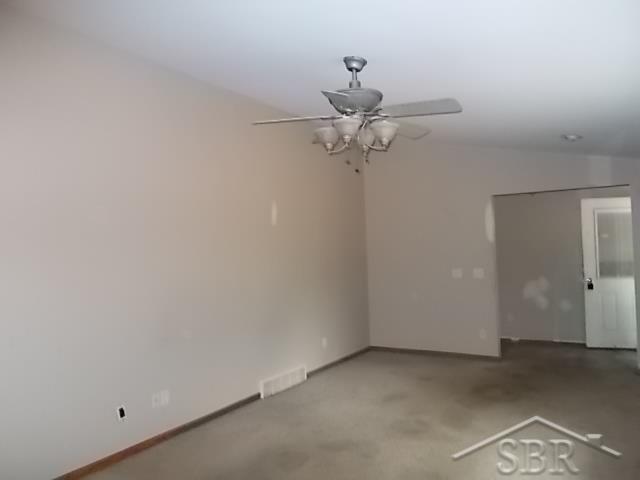 870 Day Road Saginaw, MI 48609 - Photo 21 of 27 31358098-20.JPG