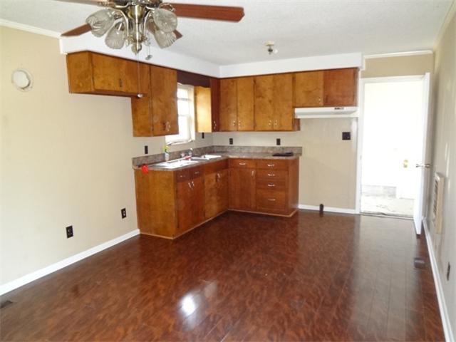 2336 Oak Grove Road Goodspring, TN 38460 - Photo 3 of 18