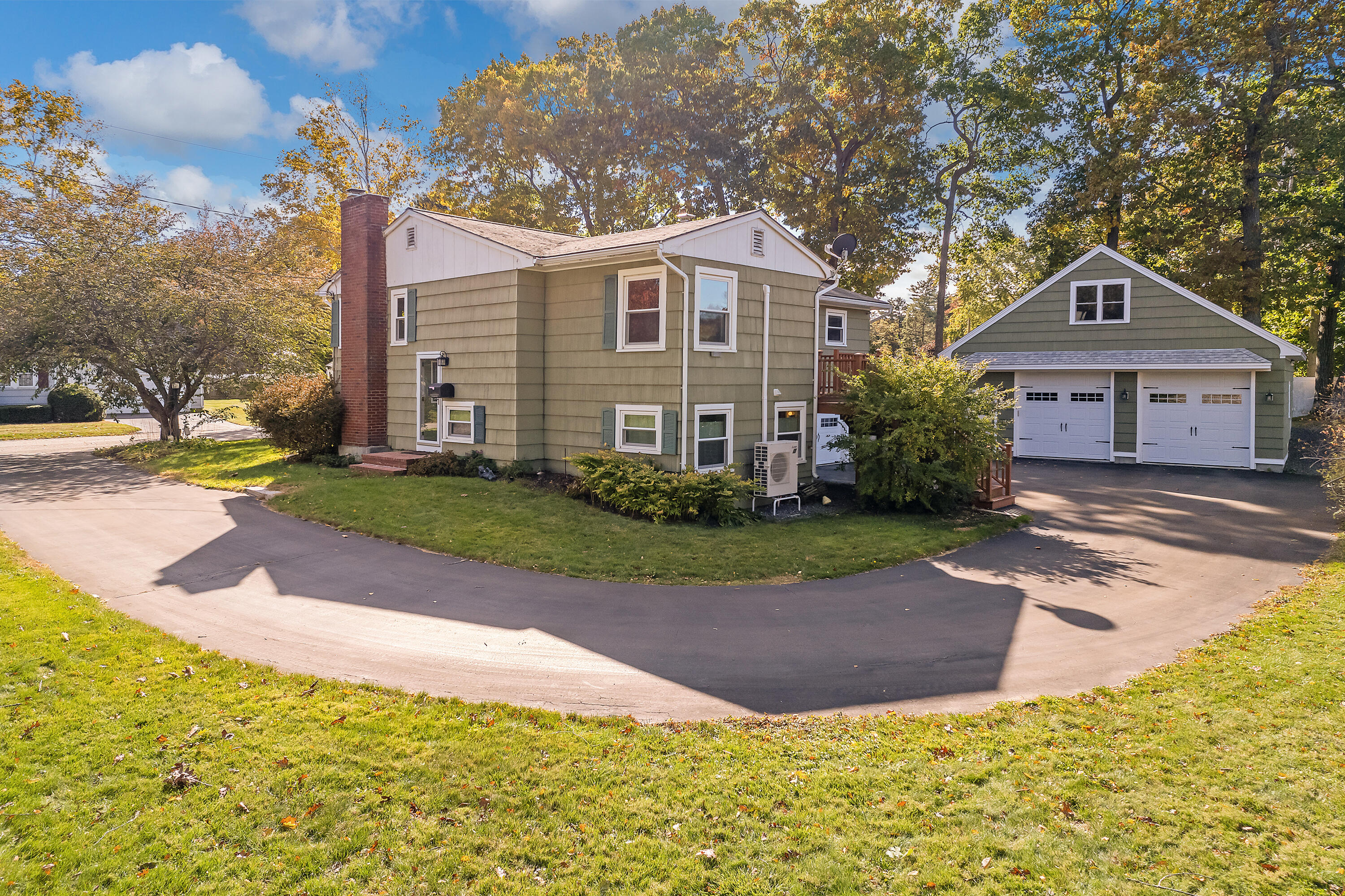 13 Thrasher Road Cape Elizabeth, ME 04107 - Photo 7 of 66 13 Thrasher Rd_107