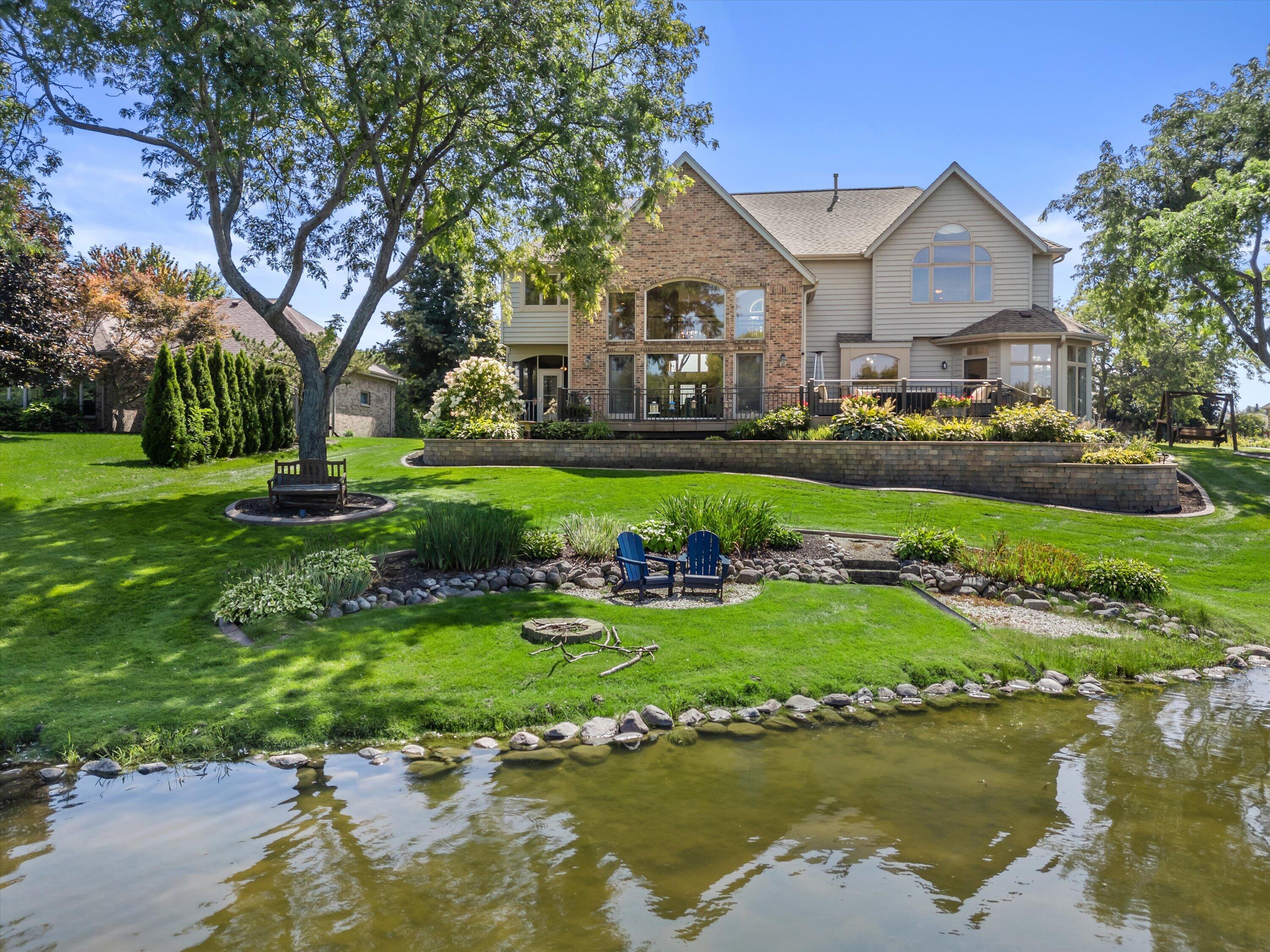 1228 5 Mile Road Caledonia, WI 53402 - Photo 4 of 50 Waterfront Living!