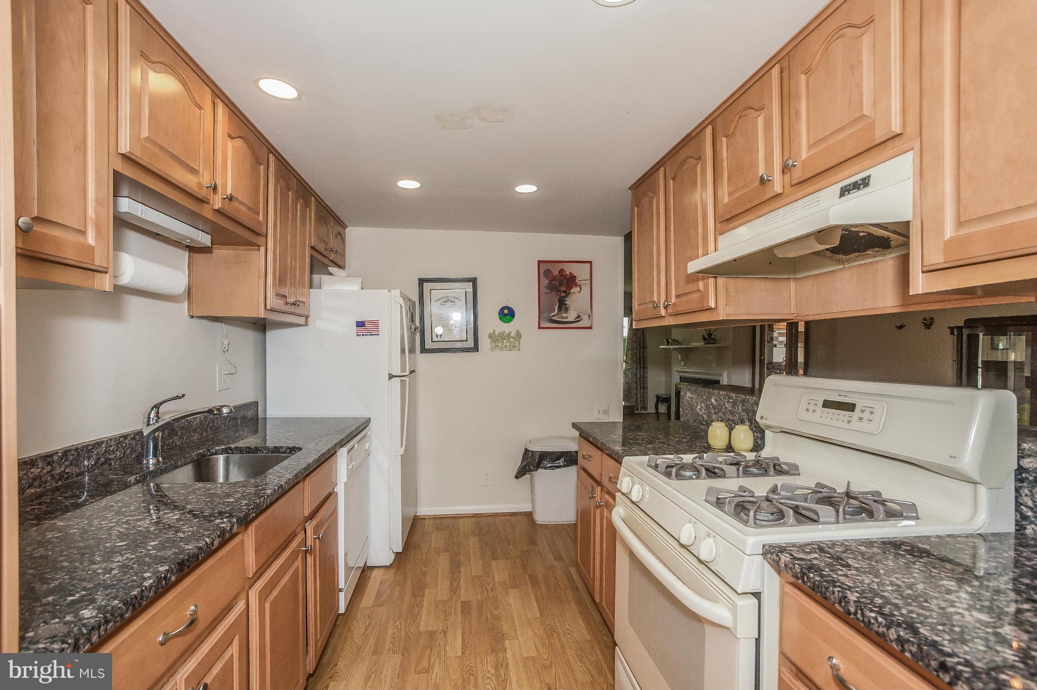 14938 Hydrus Road Silver Spring, MD 20906 - Photo 11 of 30 Kitchen