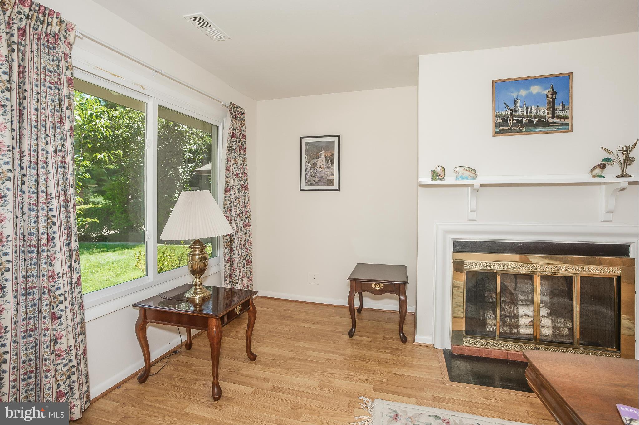 14938 Hydrus Road Silver Spring, MD 20906 - Photo 5 of 30 Living Room