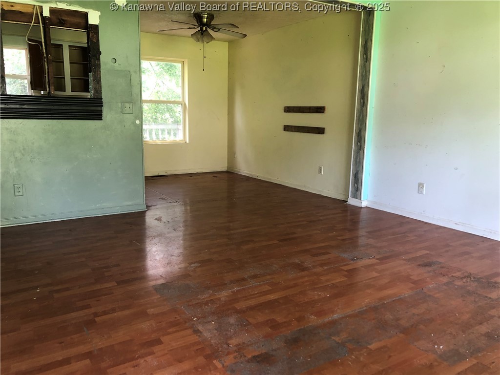 180 Oak Drive Addition Spencer, WV 25276 - Photo 8 of 16 Gallery Image 8