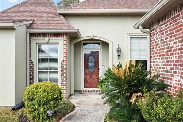 $346,000 | 12513 Winter Ridge Drive, Walker, LA 70785