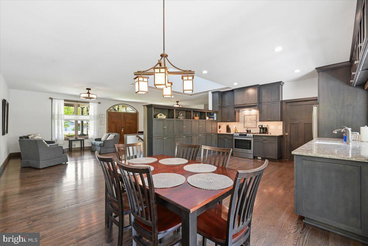 115 Ridgewood Lane Hawley, PA 18428 - Photo 24 of 105