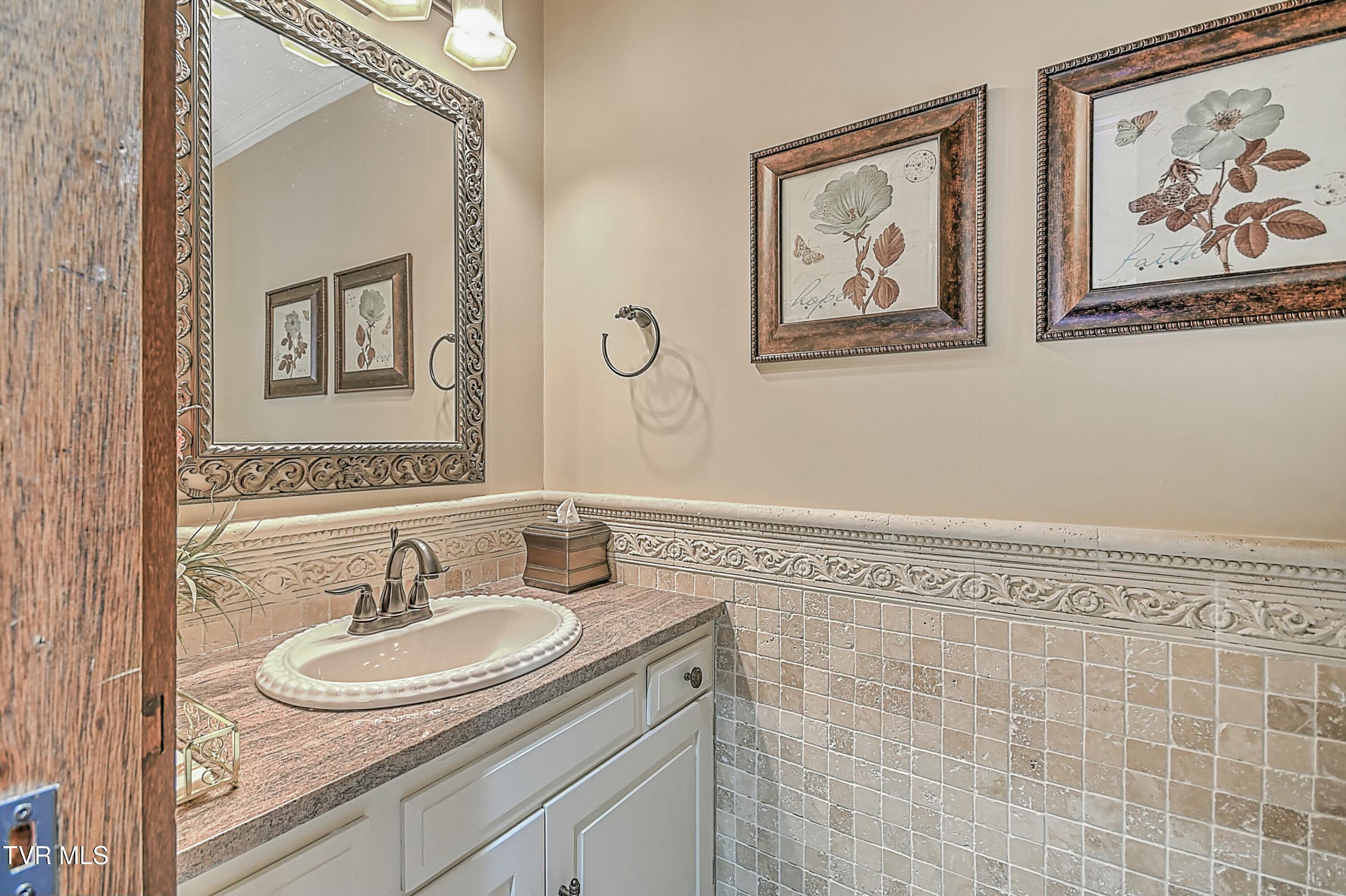 159 Columbine Road Kingsport, TN 37660 - Photo 11 of 108 tempImagecViDy9
