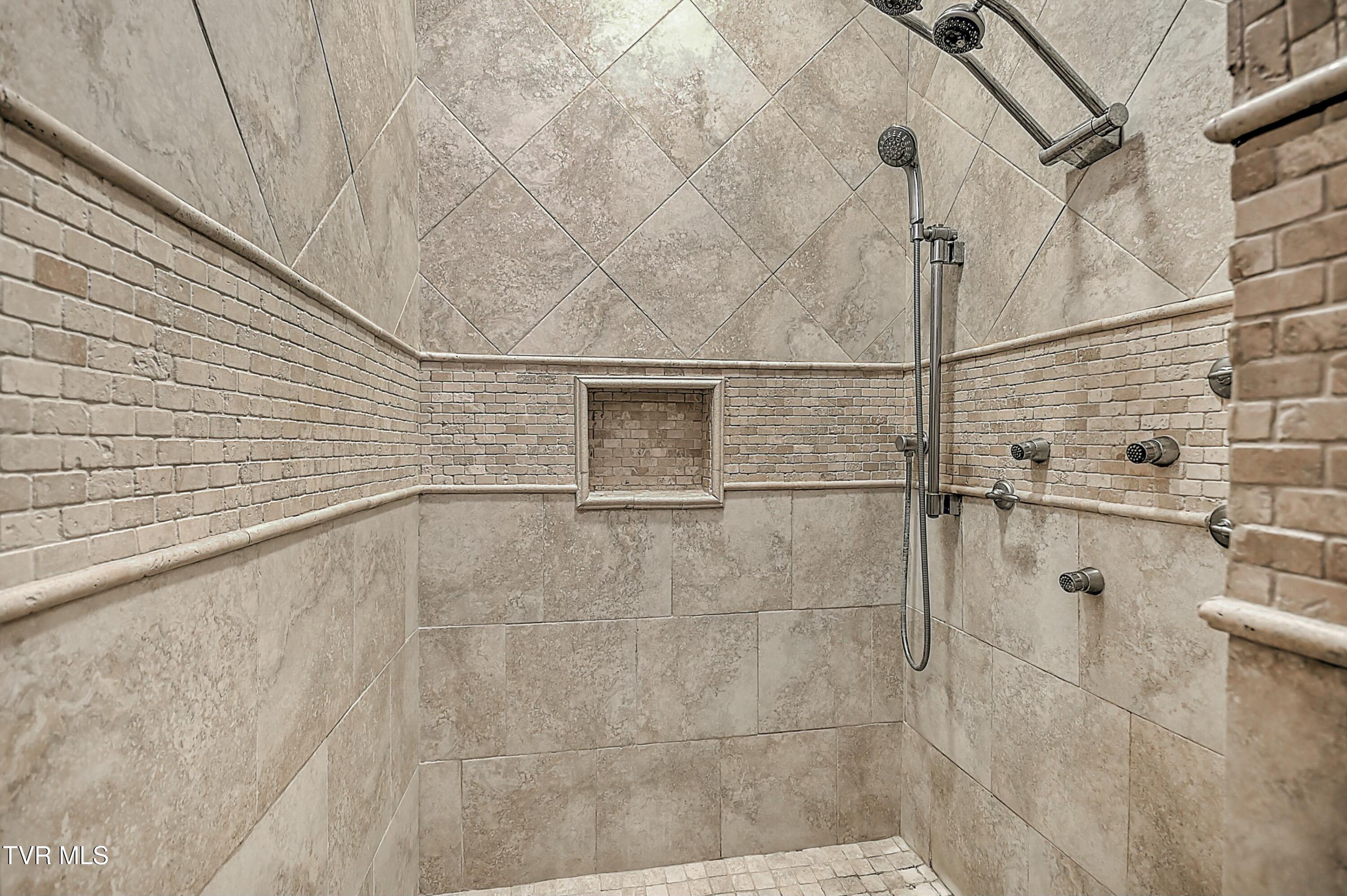 159 Columbine Road Kingsport, TN 37660 - Photo 30 of 108 tempImageWajZCz