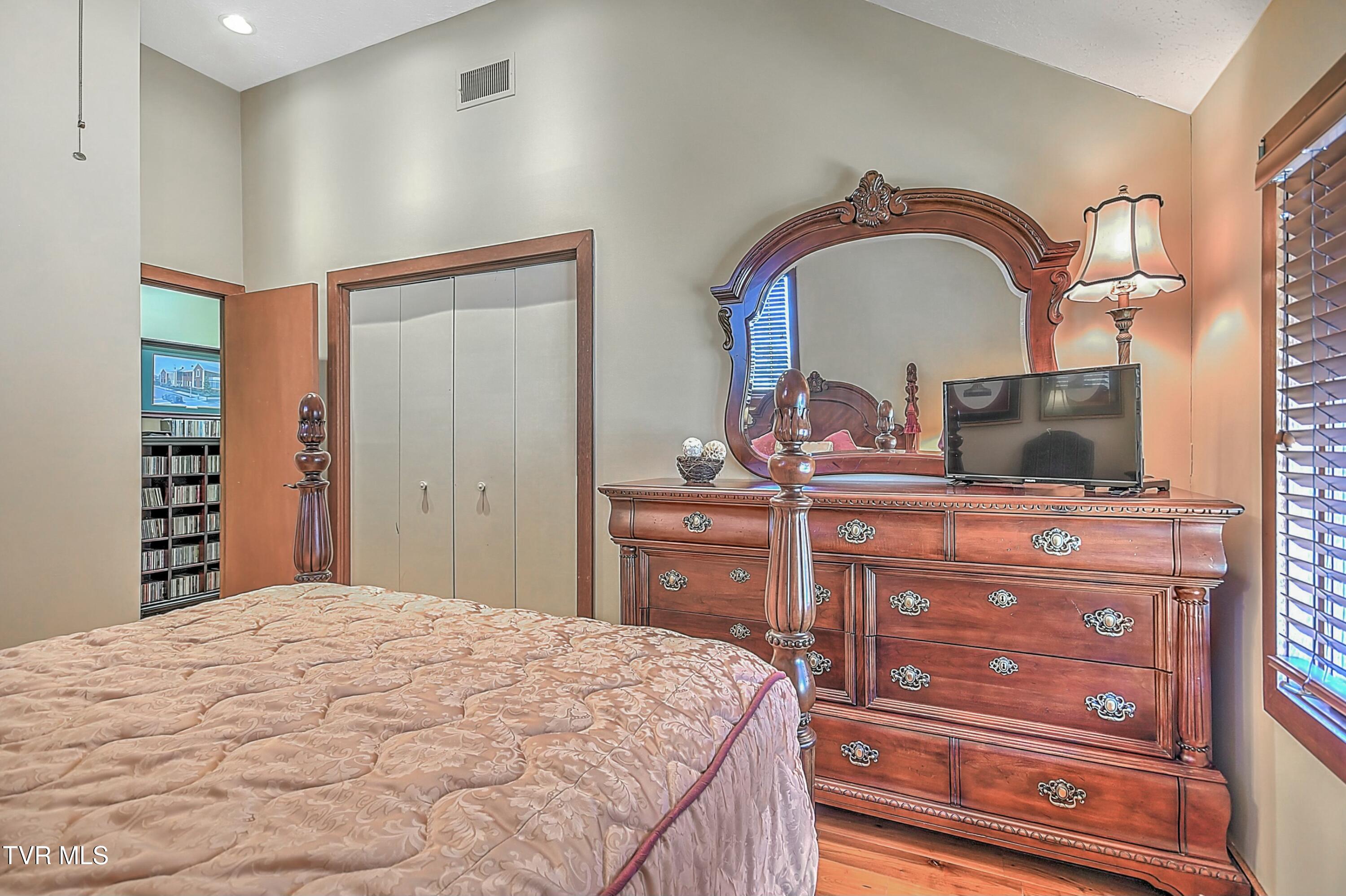 159 Columbine Road Kingsport, TN 37660 - Photo 41 of 108 tempImageXoa0bJ