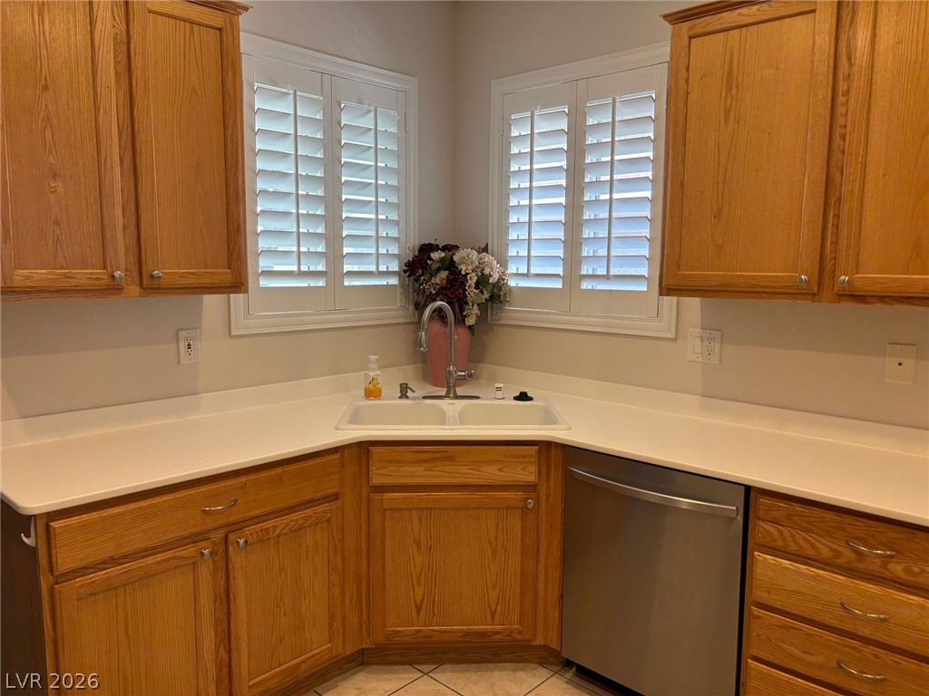 2348 Celestial Moon Street Henderson, NV 89044 - Photo 5 of 25