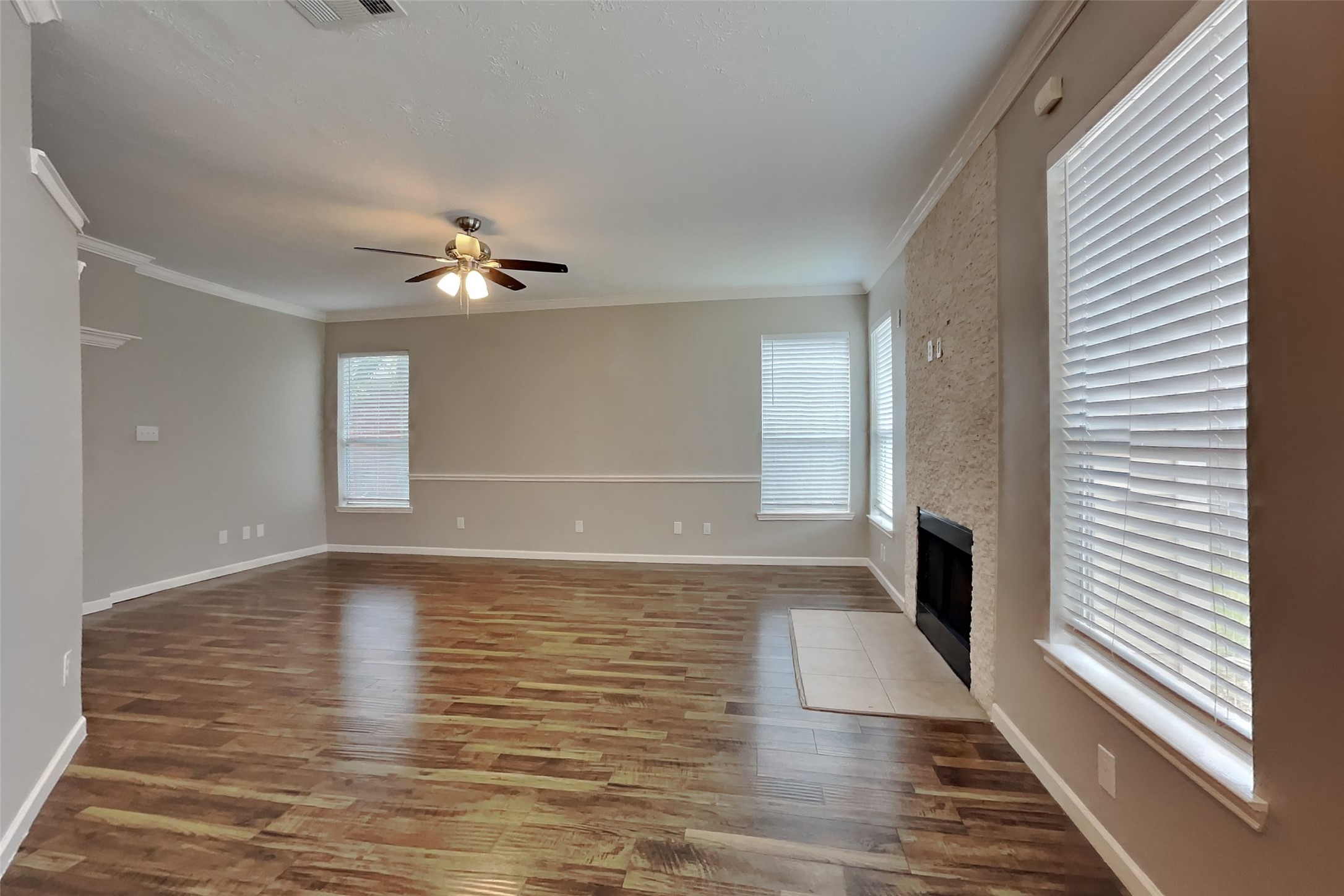 10051 Rio Bravo Road Houston, TX 77064 - Photo 4 of 21
