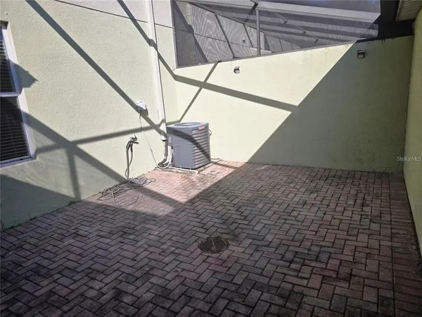 $2,200 | 14155 Stowbridge Avenue, Tampa, FL 33626