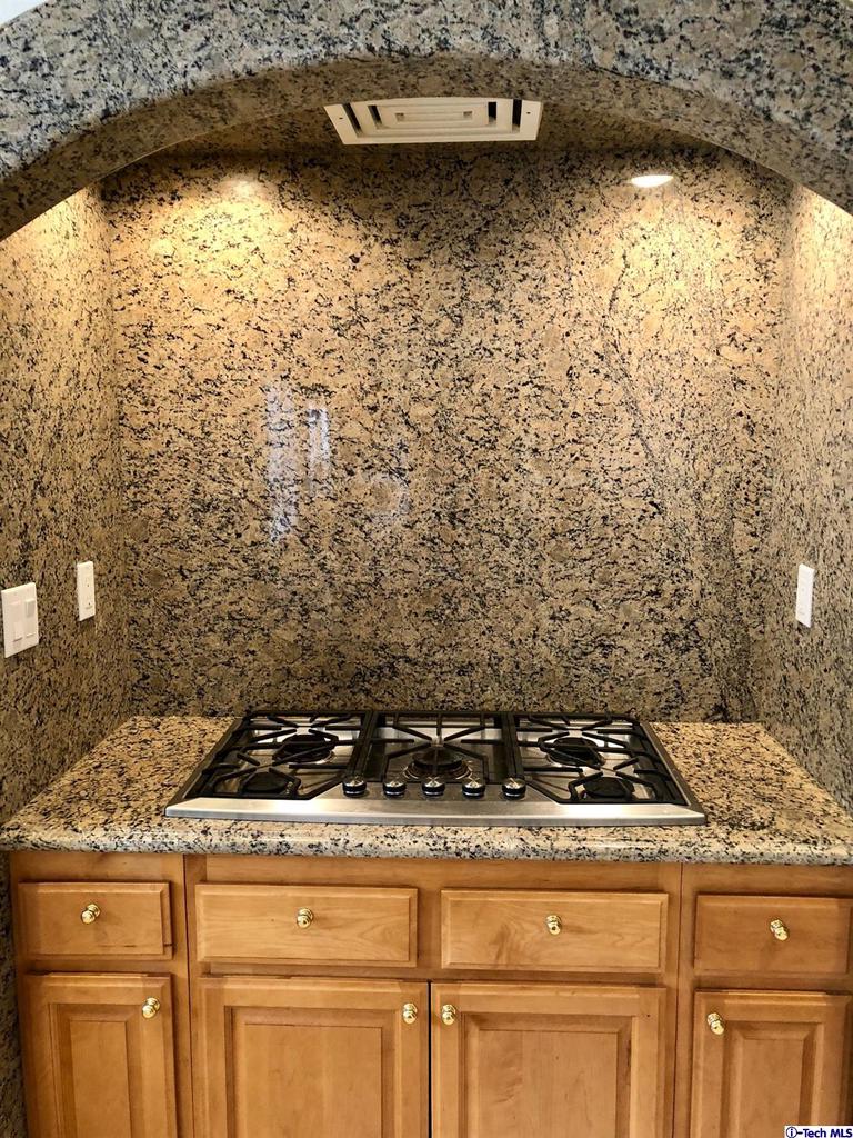 11864 Turtle Springs Lane Porter Ranch, CA 91326 - Photo 9 of 49 Gallery Image 9