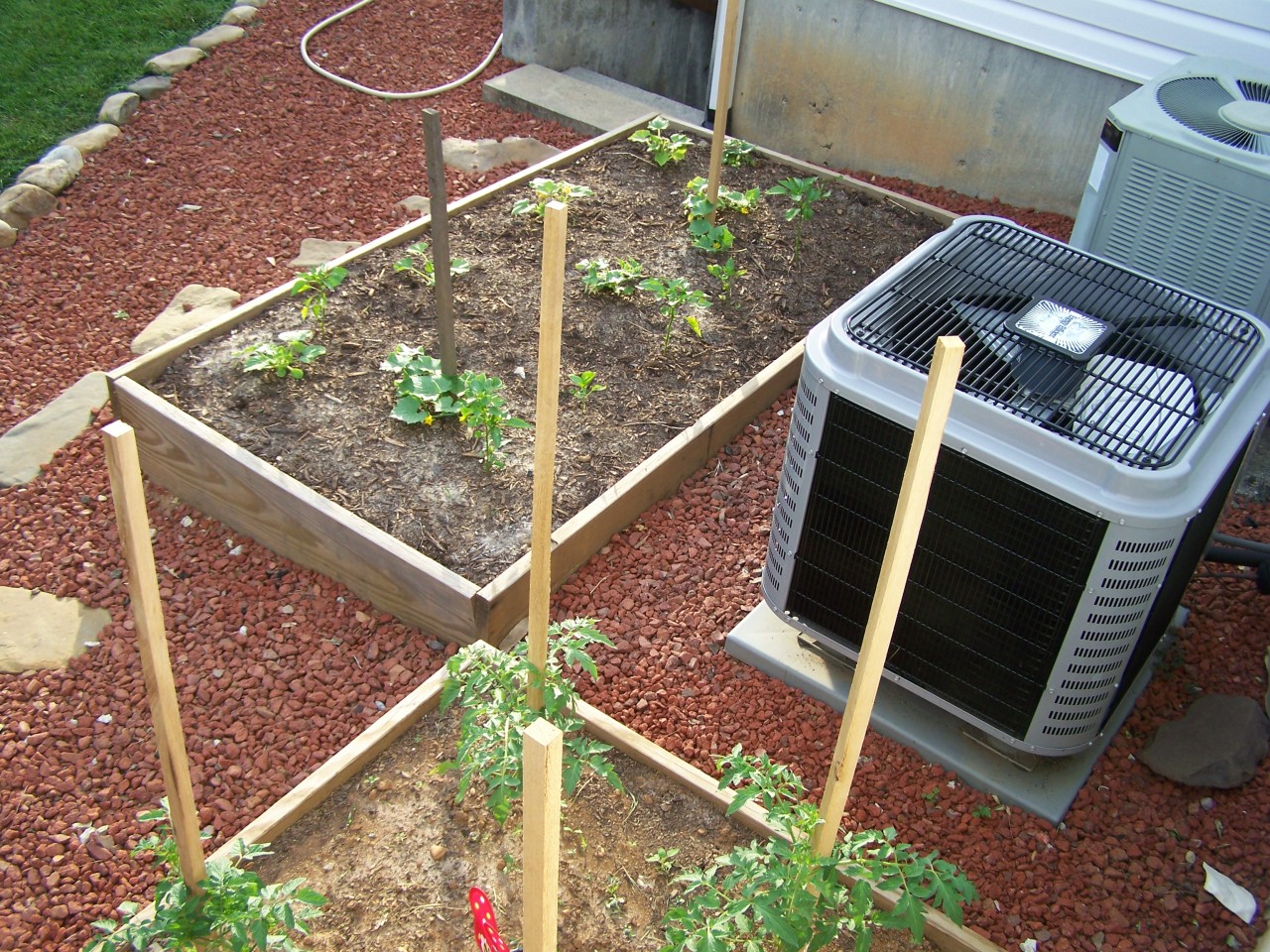 618 North Mill Road Salem, VA 24153 - Photo 18 of 26 Raised Garden Beds near Deck