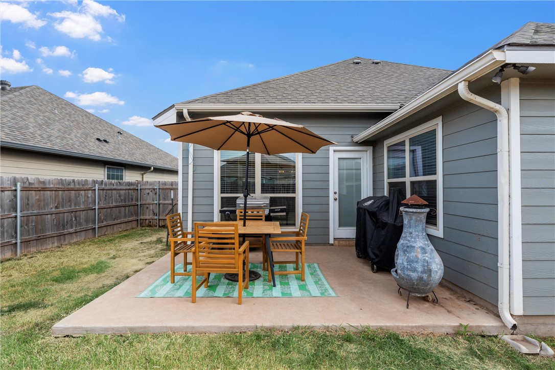 4016 Bravo Ranch Road Waco, TX 76705 - Photo 27 of 38 a view of outdoor space yard and patio