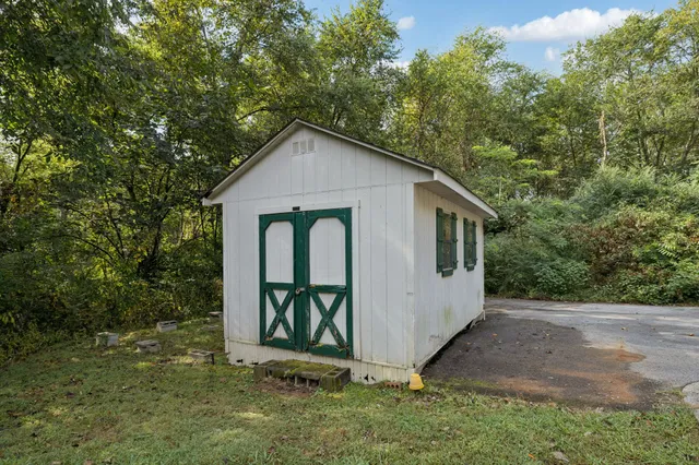 $649,000 | 8988 Big Oak Drive, Murfreesboro, TN 37129