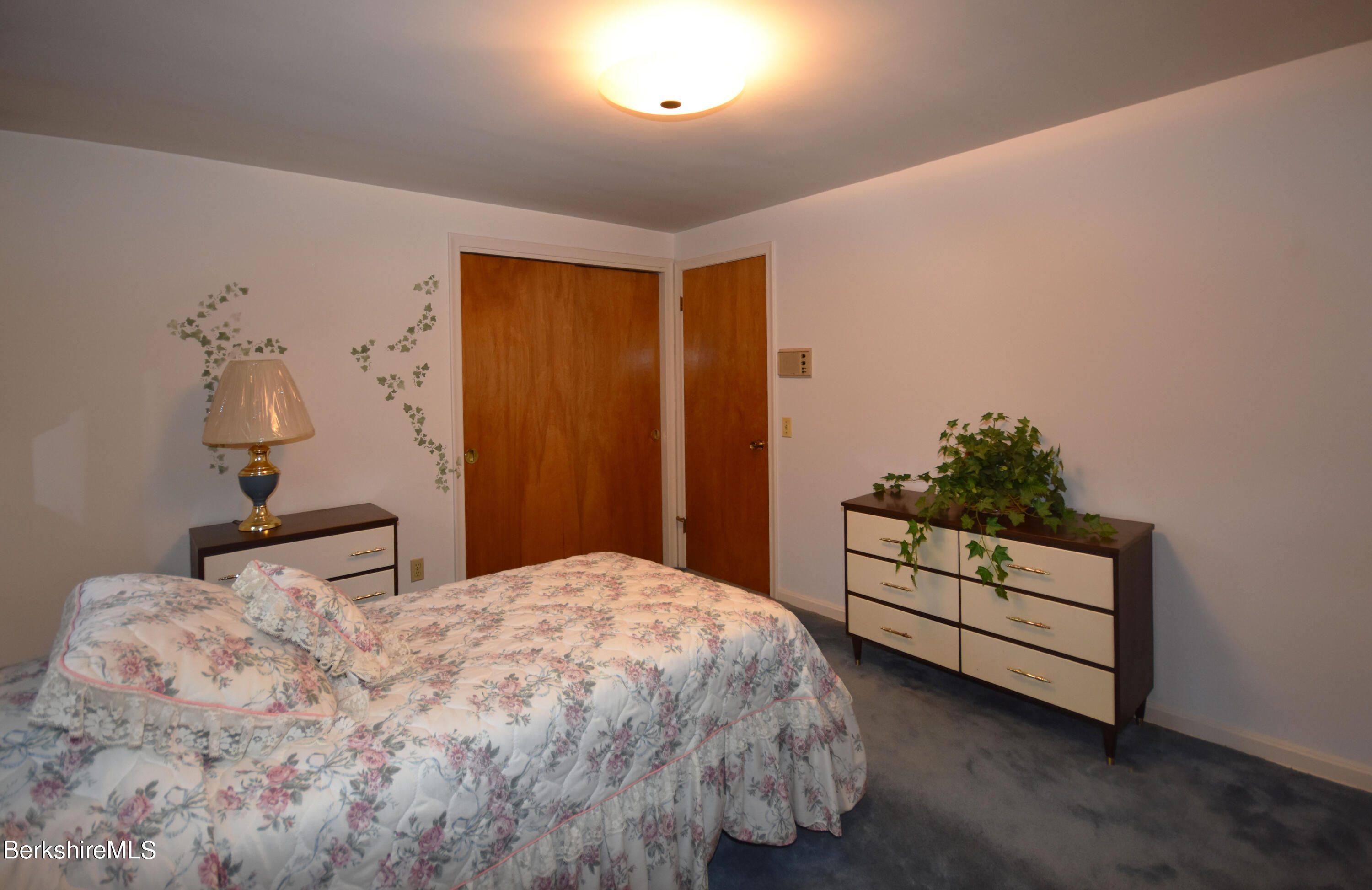775 East New Lenox Road Pittsfield, MA 01201 - Photo 21 of 46 Bedroom #2