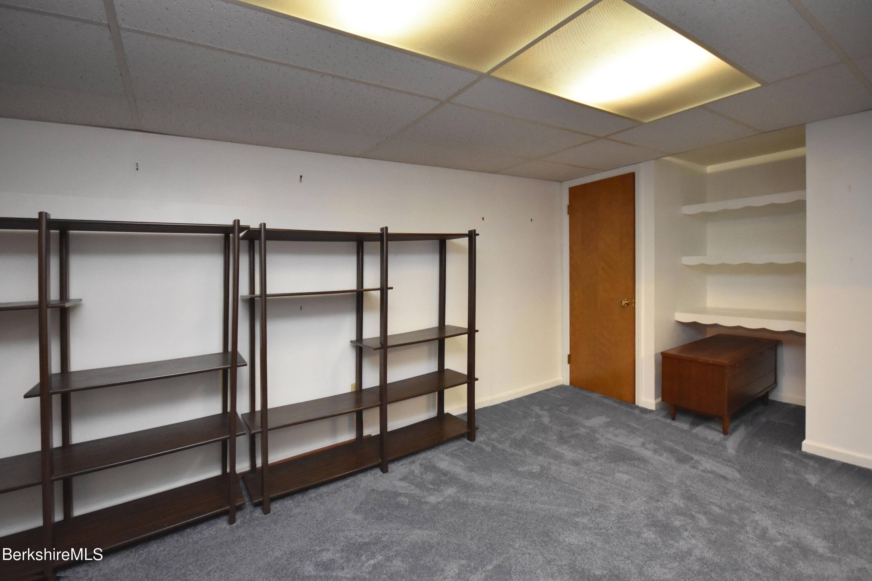 775 East New Lenox Road Pittsfield, MA 01201 - Photo 35 of 46 Office