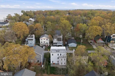 $1,215,000 | 1422 Howard Road, Annapolis, MD 21403