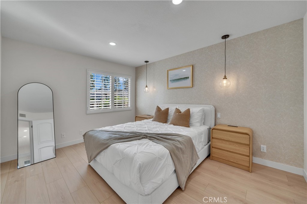 21 Lakefront Irvine, CA 92604 - Photo 17 of 39